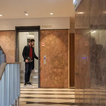 Feel Firmeza Coworking & Flat 4 * Oporto